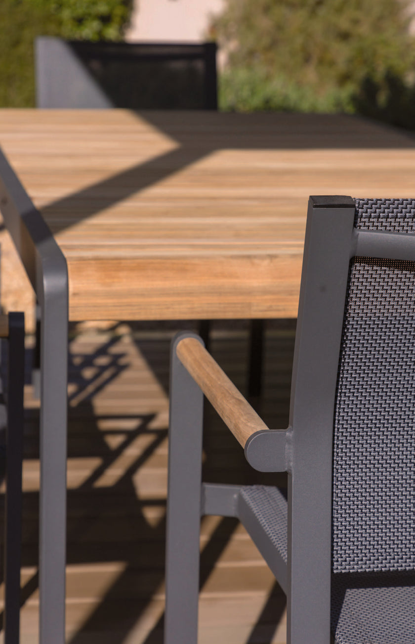 Amber Dining Table Set