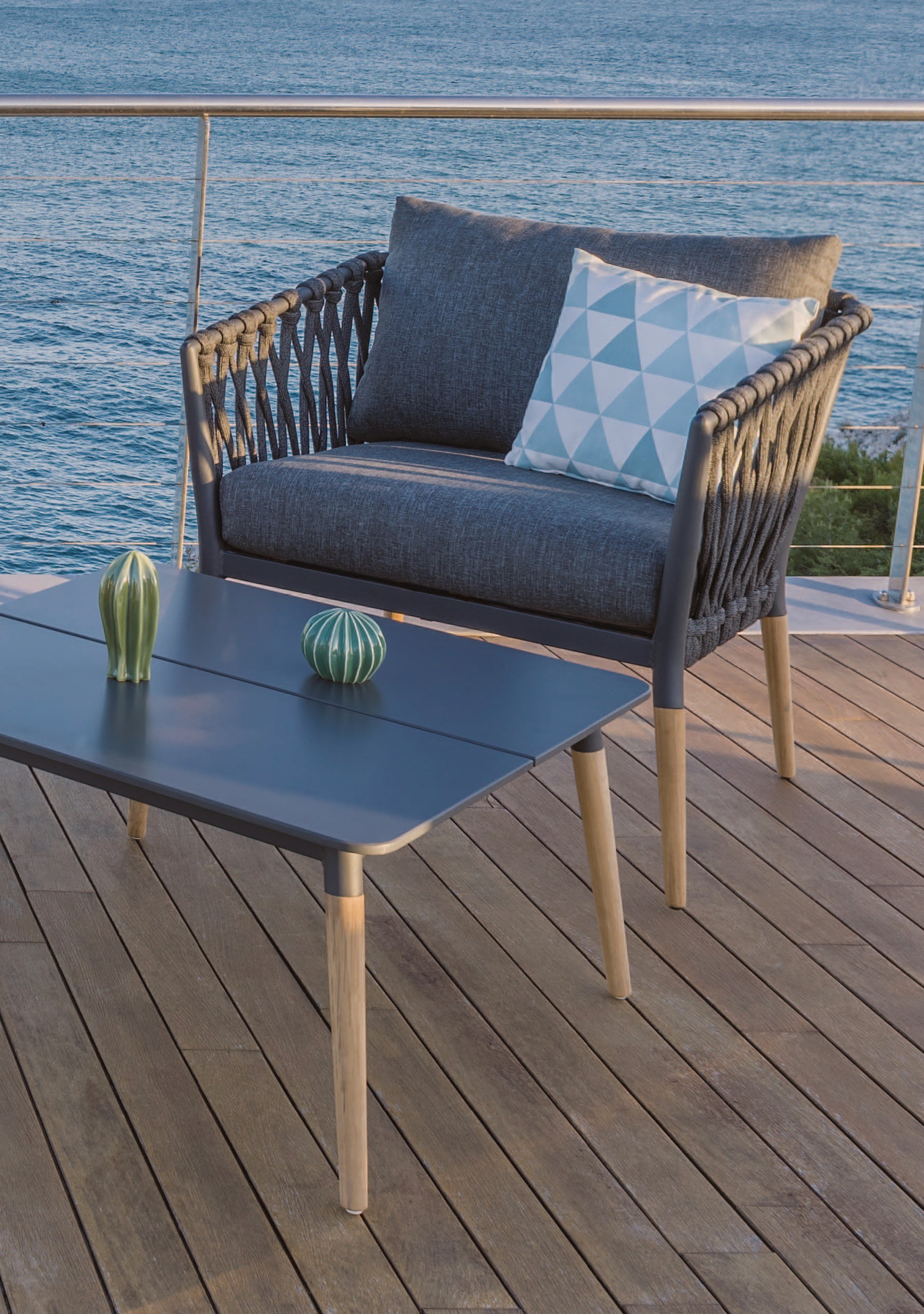 Ipanema Sofa Set