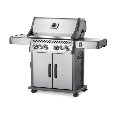 Rogue® SE 525 Gas Grill
