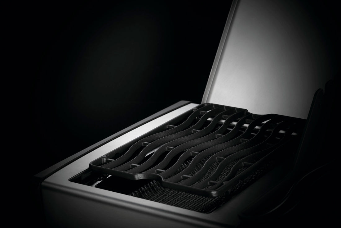Rogue® SE 625 Gas Grill