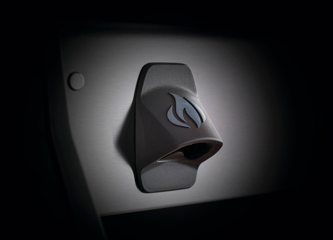 Rogue® SE 625 Gas Grill