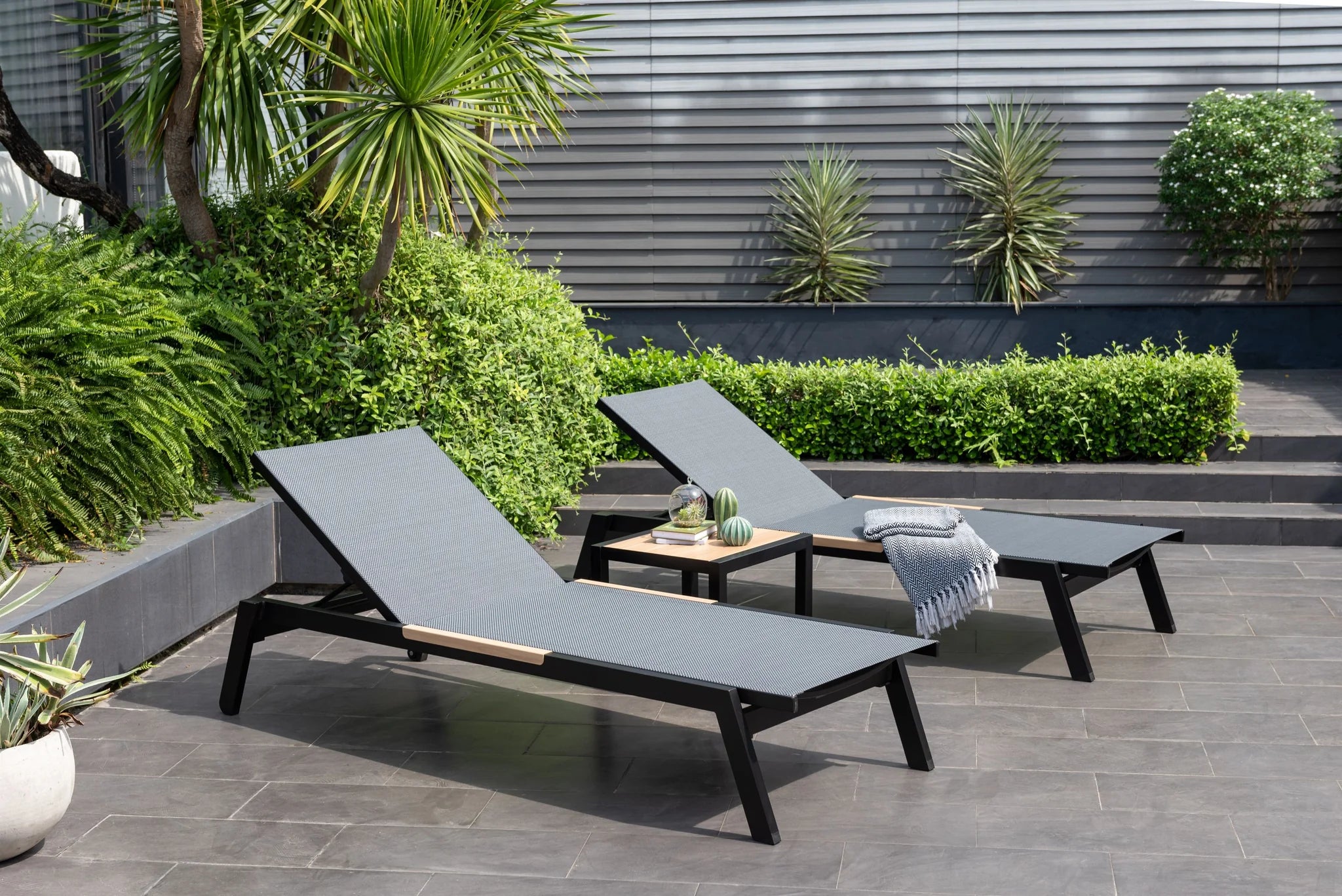 Panama Wheel Lounger / Sunbed