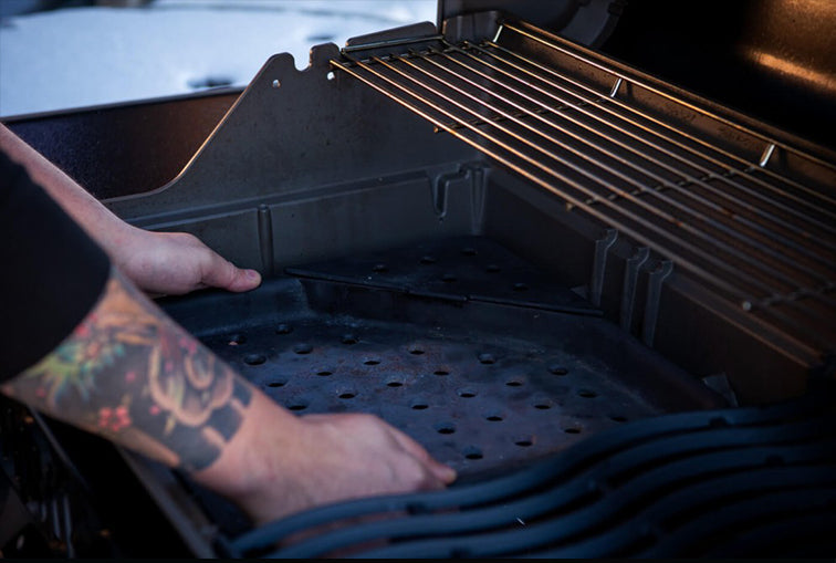 Cast Iron Charcoal and Smoker Tray